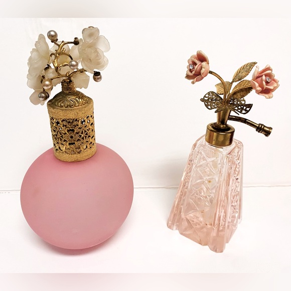 2 Vintage IRICE Italy Pink Satin Cut Crystal Flowers Perfume Bottles - Picture 5 of 9
